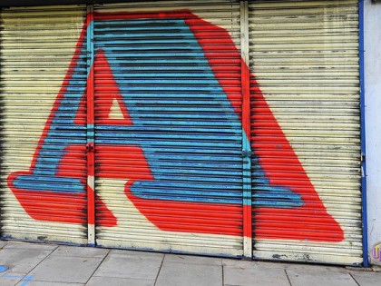 Ben Eine – Graffiti on store – London 2009