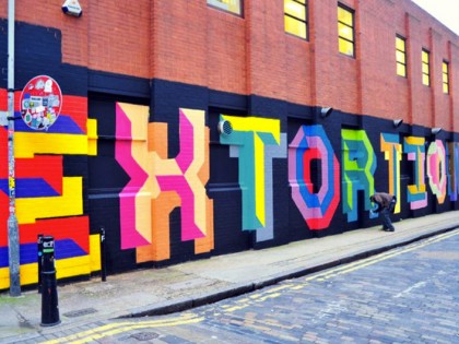 Ben Eine – Graffiti “extortionists” – London 2013