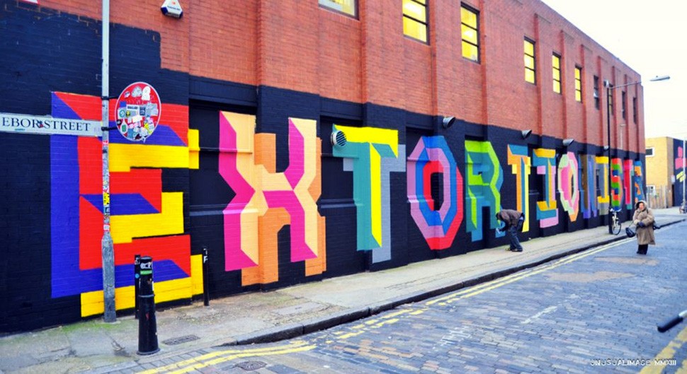 Ben-Eine-london-letter-extortionists-graffiti-spray-bomb-wall-painting-street-art-urbain-2013-web