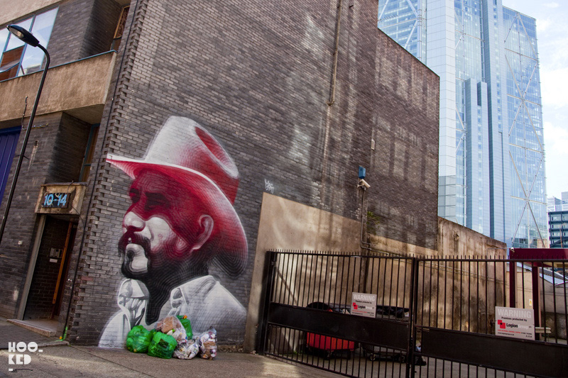 El-Mac-london-graffiti-man-hombre-pintura-street-art-urbain-2008-web