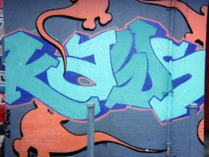 Kaws – Graffiti en 2005