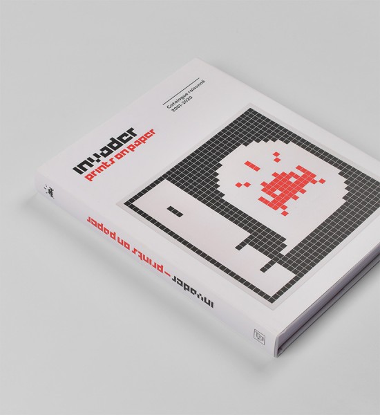 invader-franck-slama-prints-on-paper-catalogue-raisonne-2001-2020-livre-book-art-2