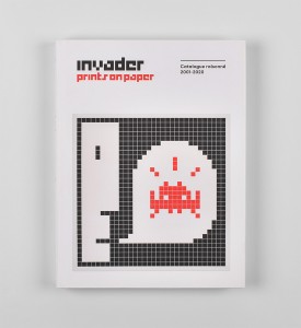 invader-franck-slama-prints-on-paper-catalogue-raisonne-2001-2020-livre-book-art