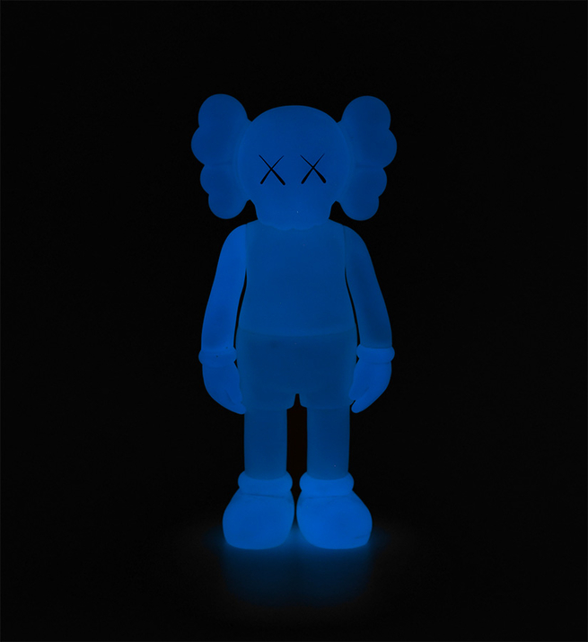 Kaws - Companion Five years later (Blue glow in the dark)